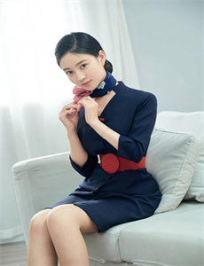 《白昼美人》