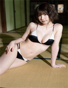 《波多野结衣 裸体》