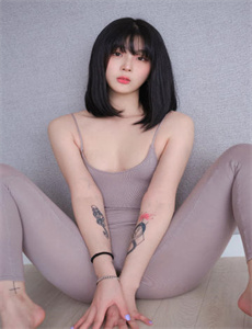 《97碰在线看片免费视频》