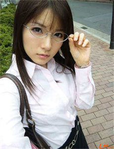 《x x欧美性69》